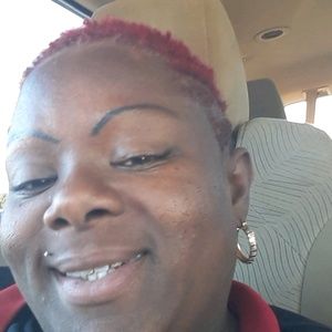 Meet your Posher, Alesha